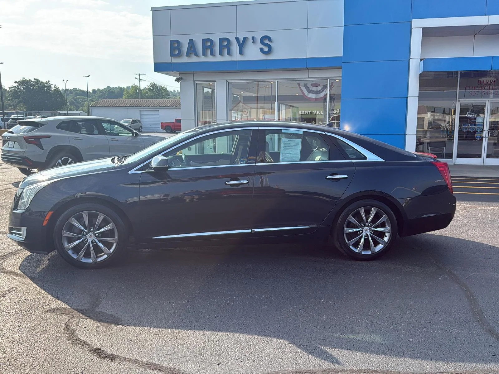 Used 2013 Cadillac XTS Luxury Collection with VIN 2G61P5S34D9222401 for sale in West Union, OH