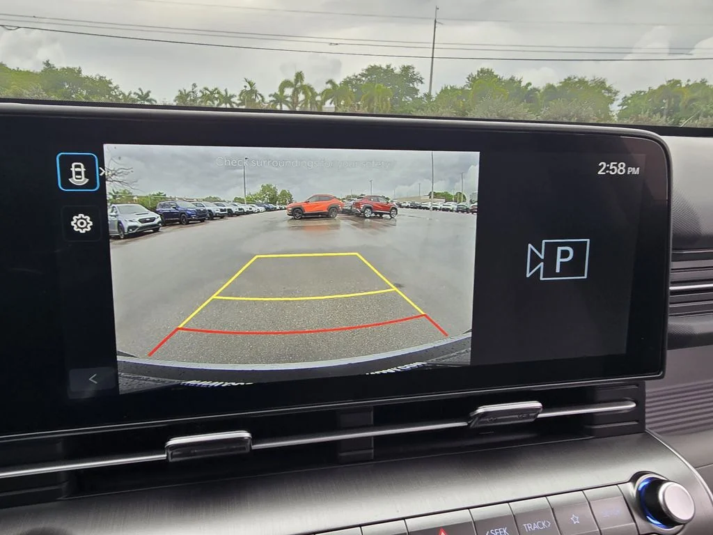 New 2026 Gray Hyundai SEL Premium image 24