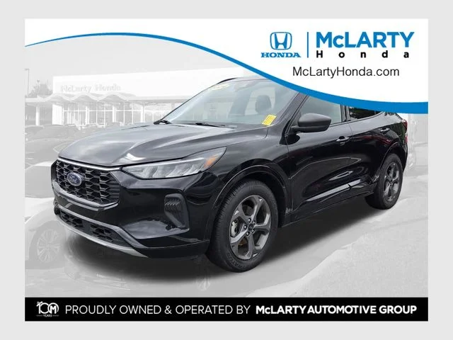 2024 Ford Escape ST-Line FWD's photo