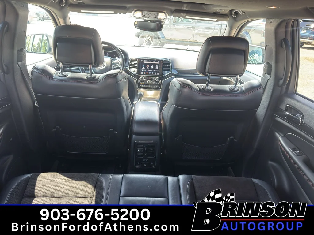 Used 2021 Bright White Clearcoat Jeep Trailhawk image 24