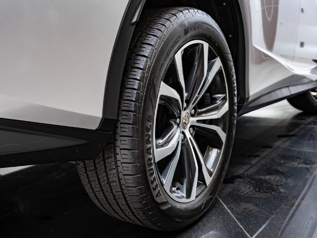 Used 2017 Silver Lining Metallic Lexus 350 Premium image 50