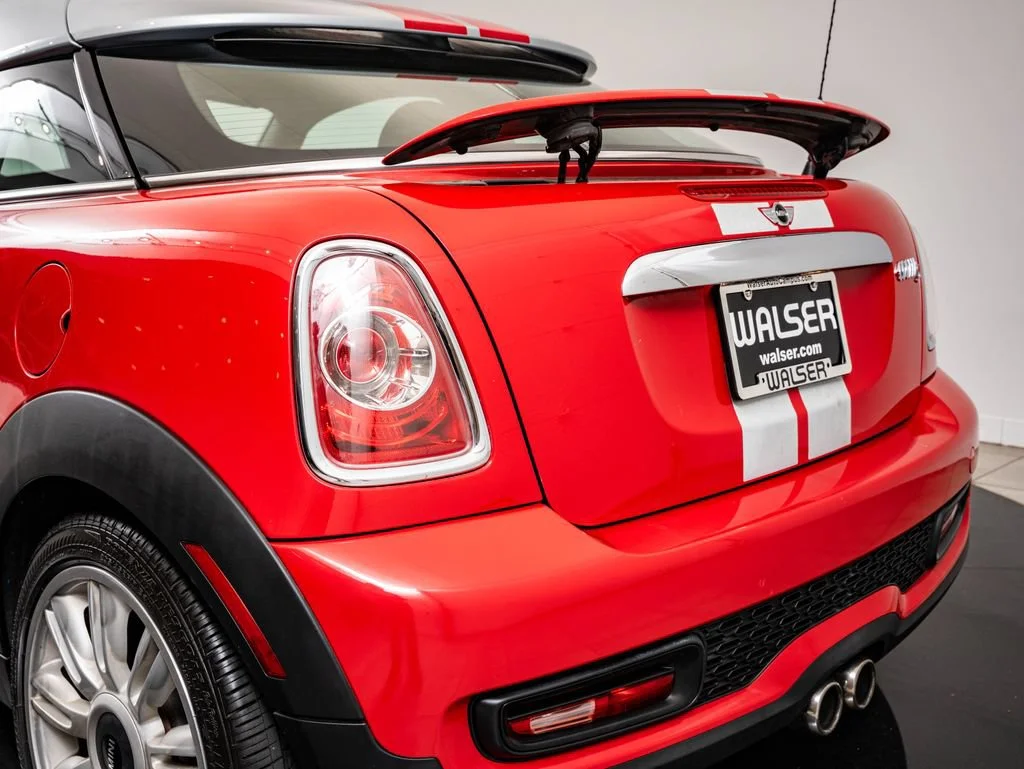 Used 2012 Chili Red MINI  image 18