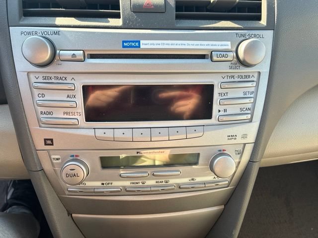 Used 2011 Aloe Green Metallic Toyota LE image 14