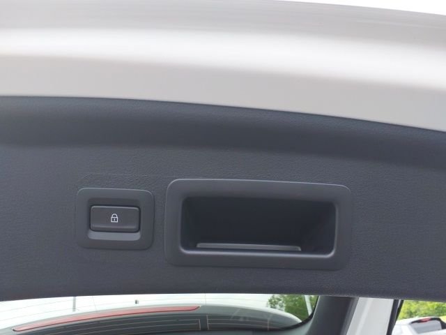 Used 2026 White Mazda 2.5 S Select image 20