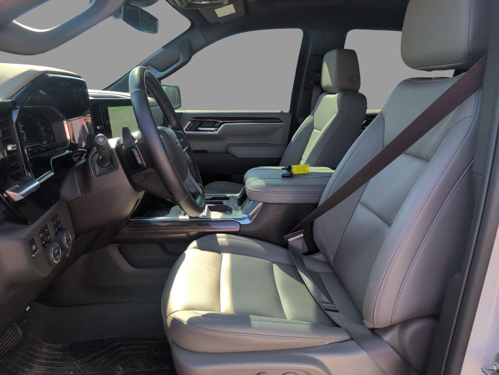 2025 Chevrolet Silverado 1500 RST - Photo 15