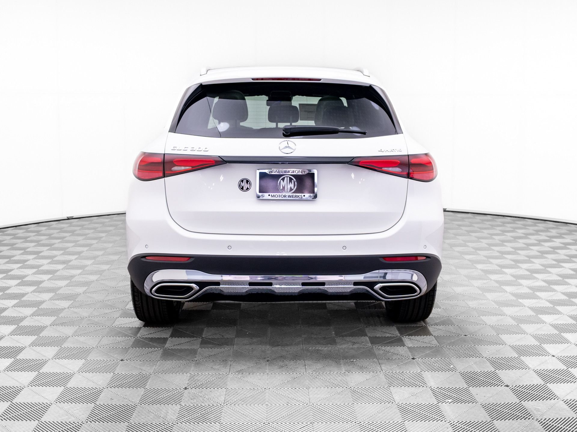 New 2026 White Mercedes-Benz GLC 300 image 4