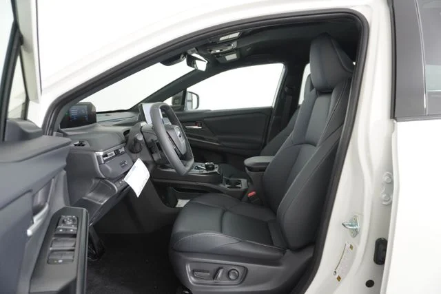 New 2026 CRYSTAL WHITE PEARL Subaru Premium image 9