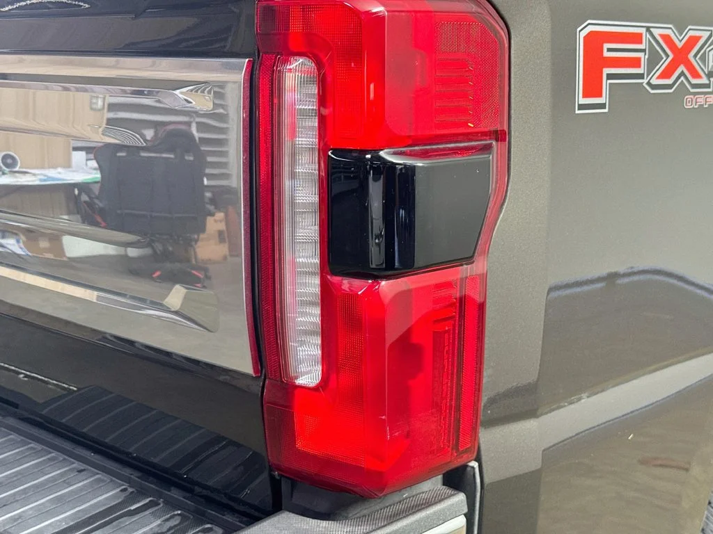Used 2025 Brown Ford King Ranch image 31