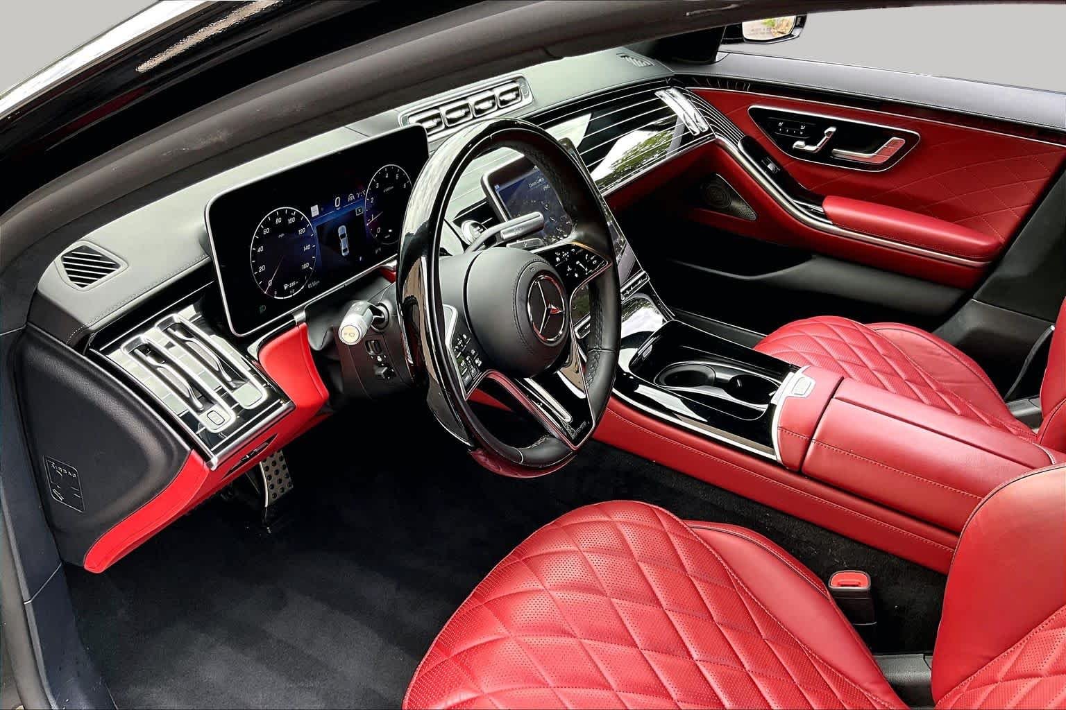 Used 2023 Obsidian Black Mercedes-Benz S 580 image 18