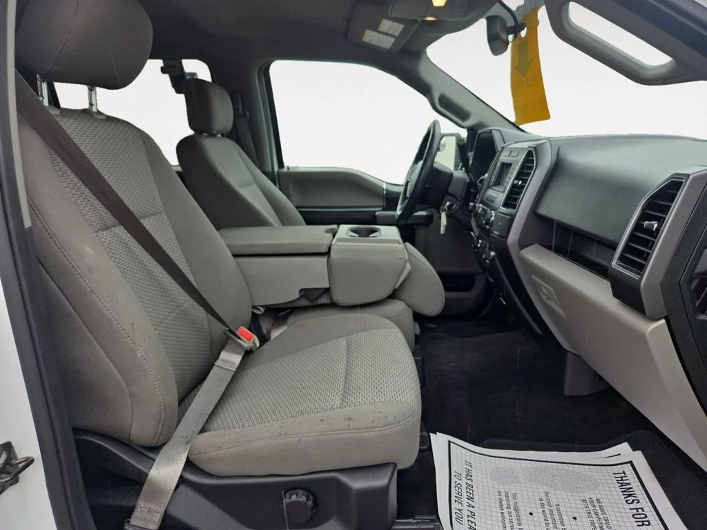 Used 2018 White Ford XLT image 16