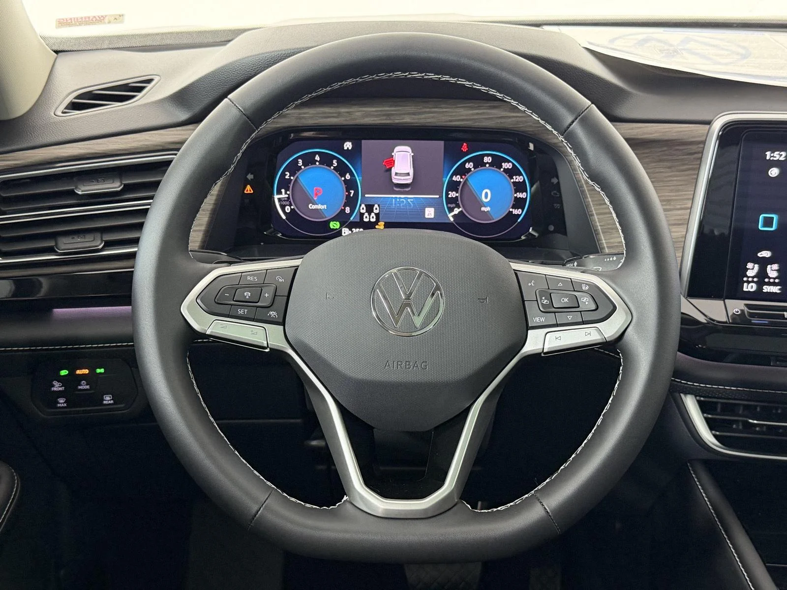 New 2026 Pure Gray Volkswagen 2.0T SEL image 25