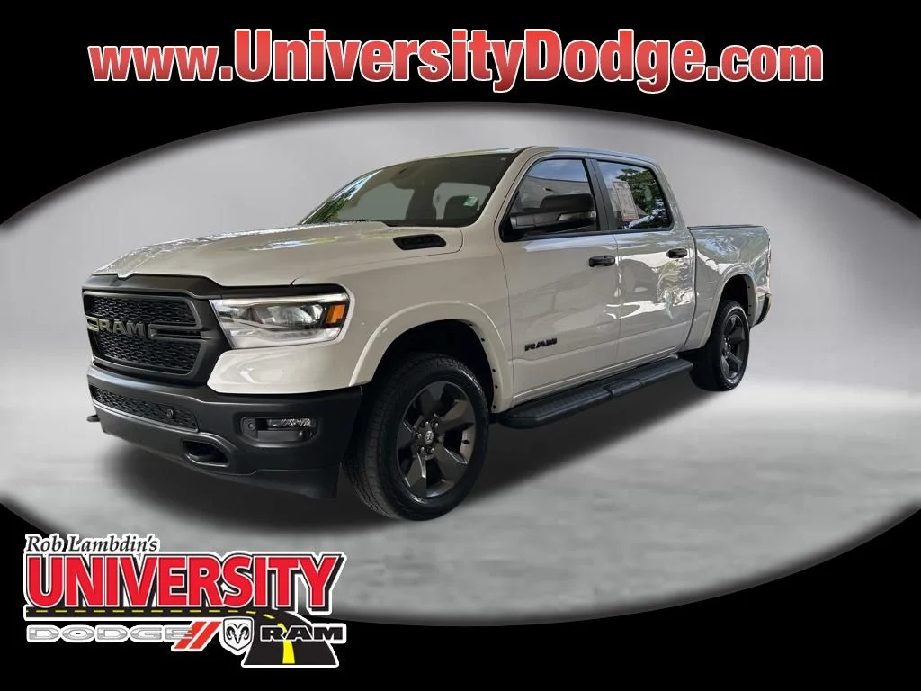 2023 RAM 1500 Big Horn/Lone Star 4x4 Crew Cab 5'7's photo