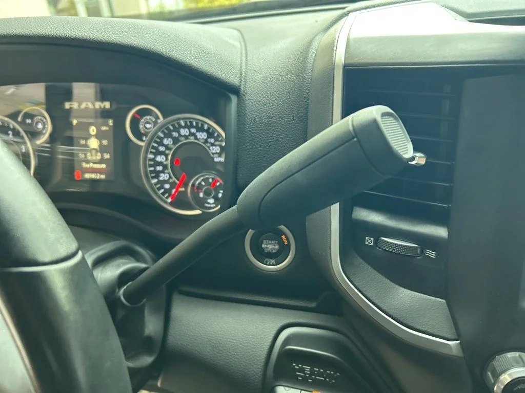Used 2023 White Ram Big Horn image 9