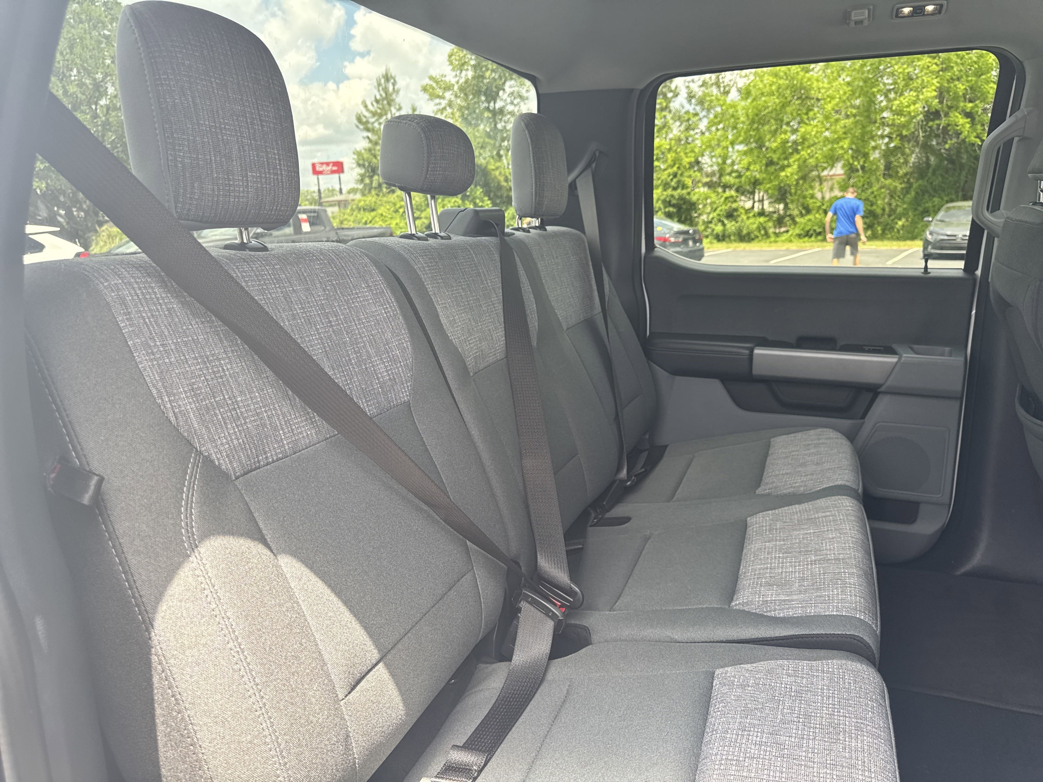 2024 Ford F-350 Super Duty XLT - Photo 27