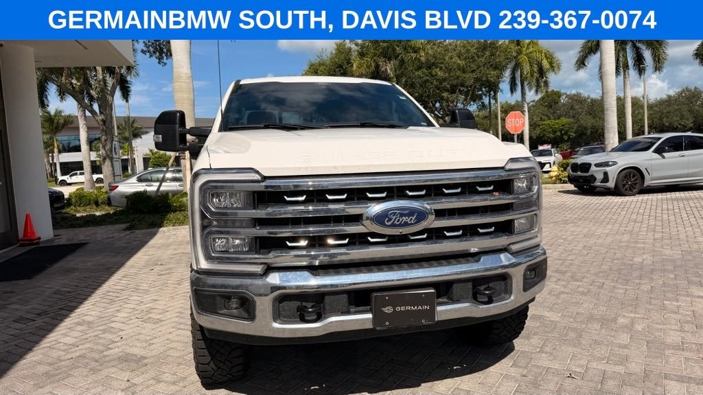 Used 2024 White Metallic Ford Lariat image 8