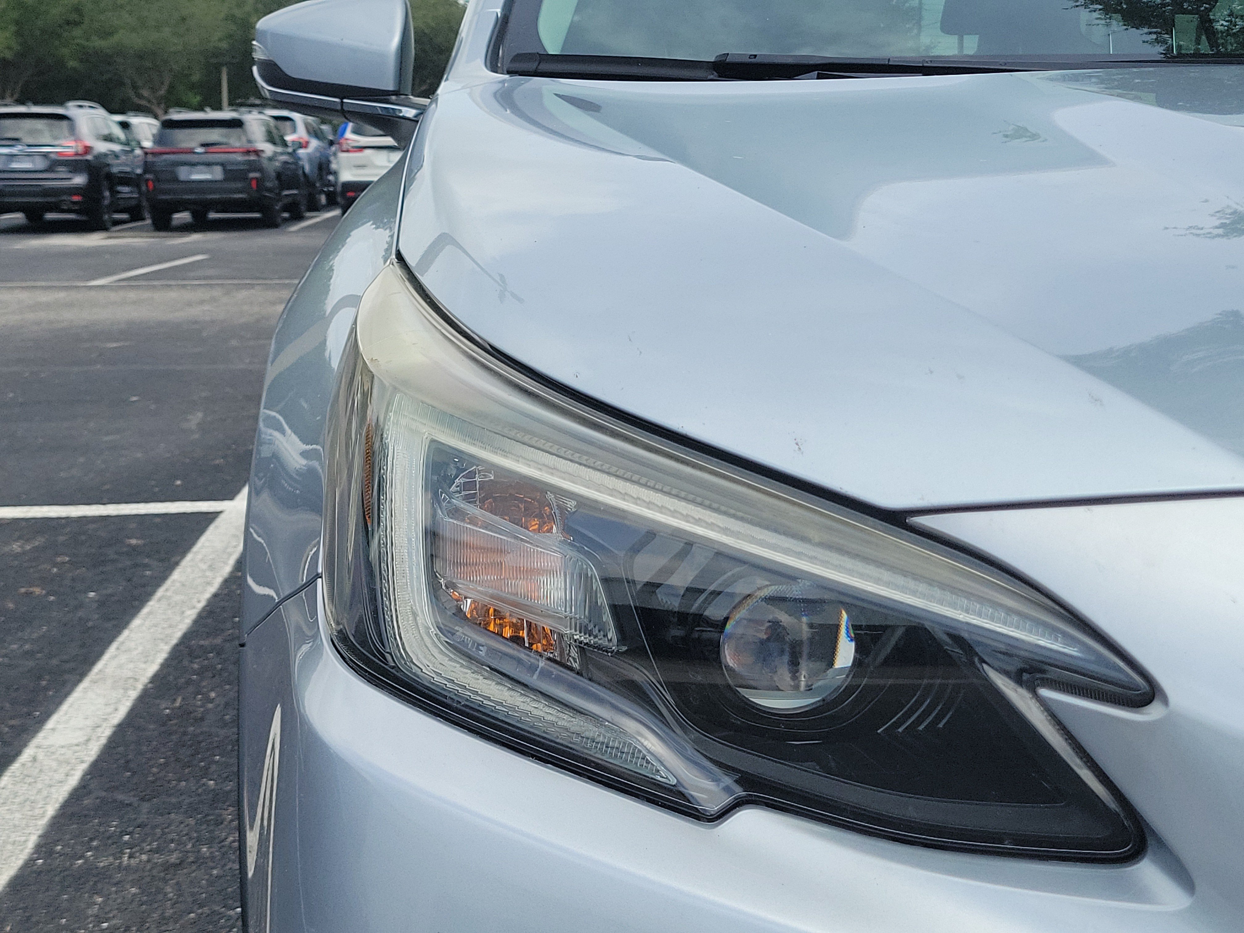 Used 2020 Ice Silver Metallic Subaru Premium image 3