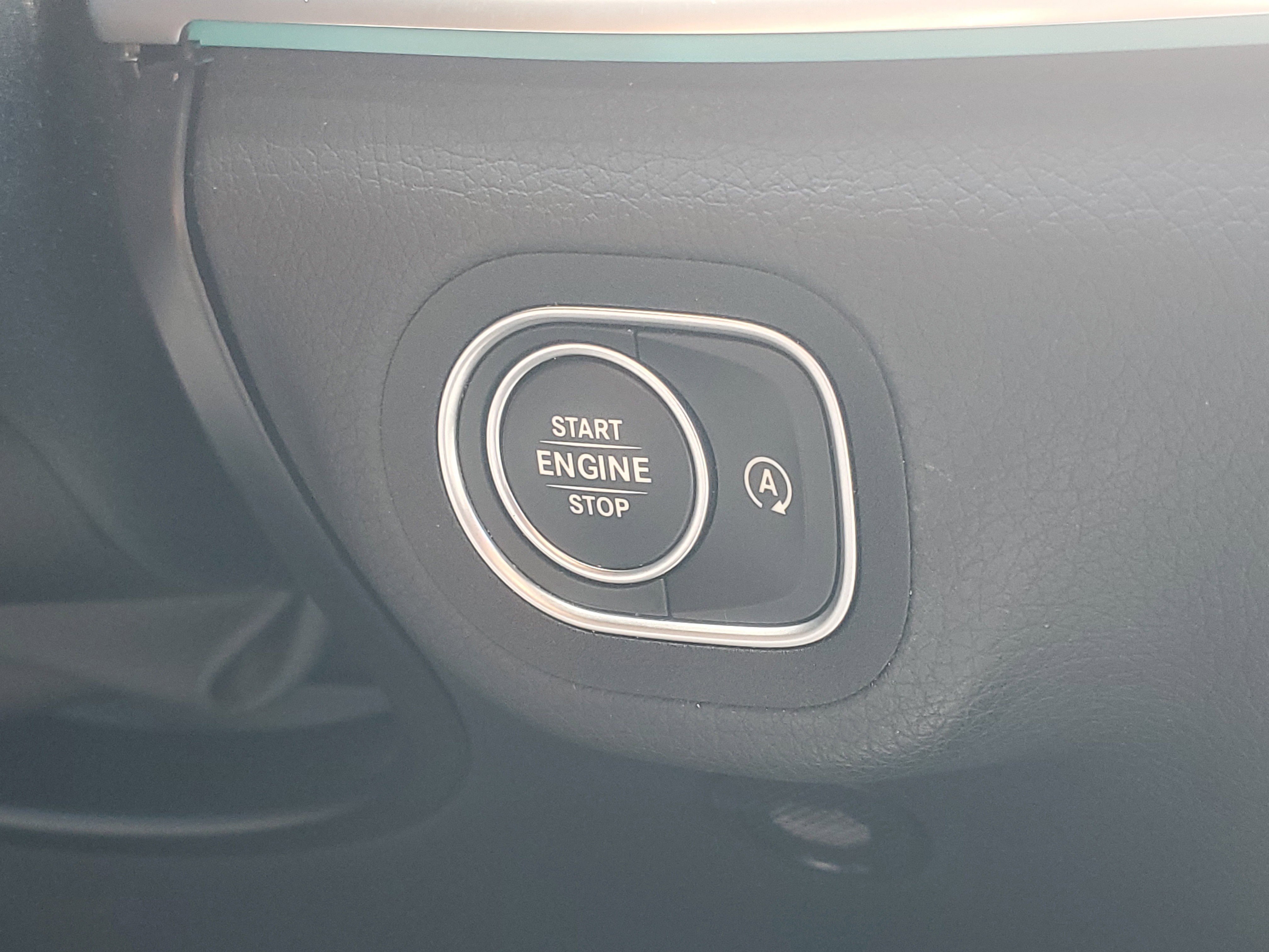 Used 2022 Black Mercedes-Benz GLE 350 image 32