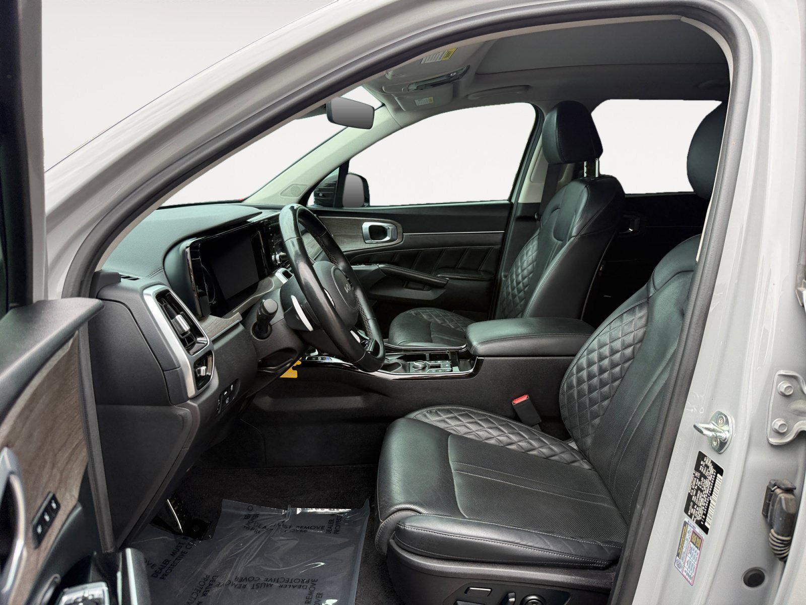Used 2022 Silver Kia X-Line SX Prestige image 10