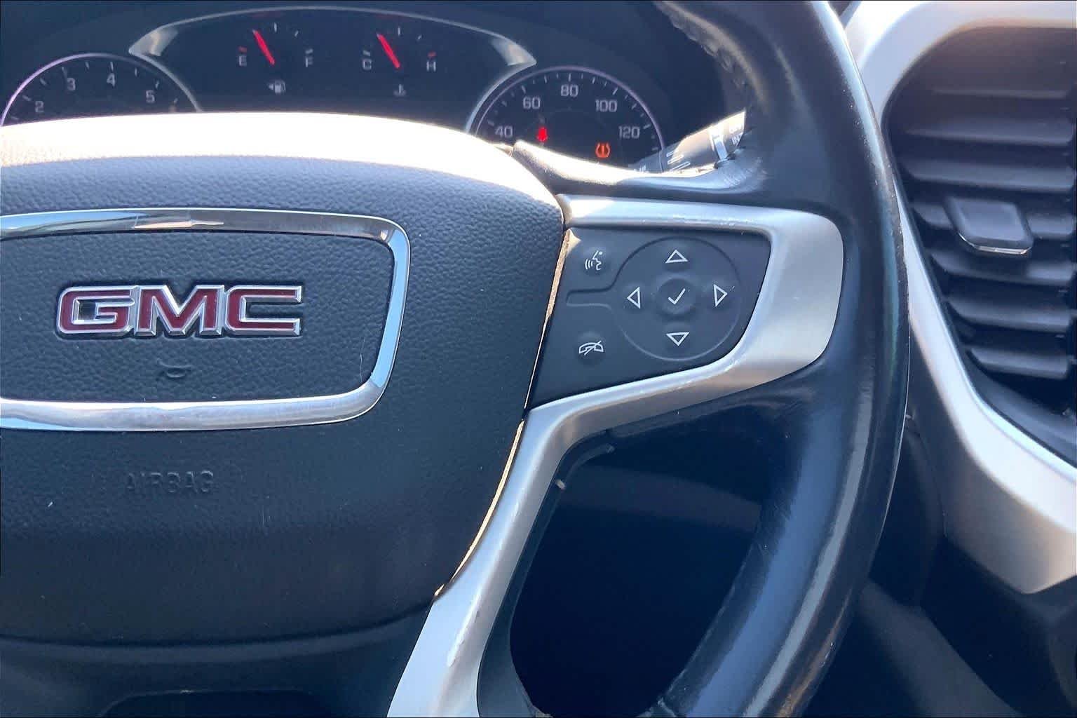 Used 2019 Summit White GMC SLE image 25
