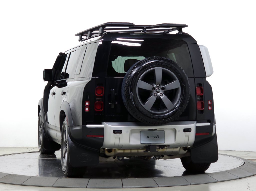 Certified Used 2025 Gray Land Rover S image 3