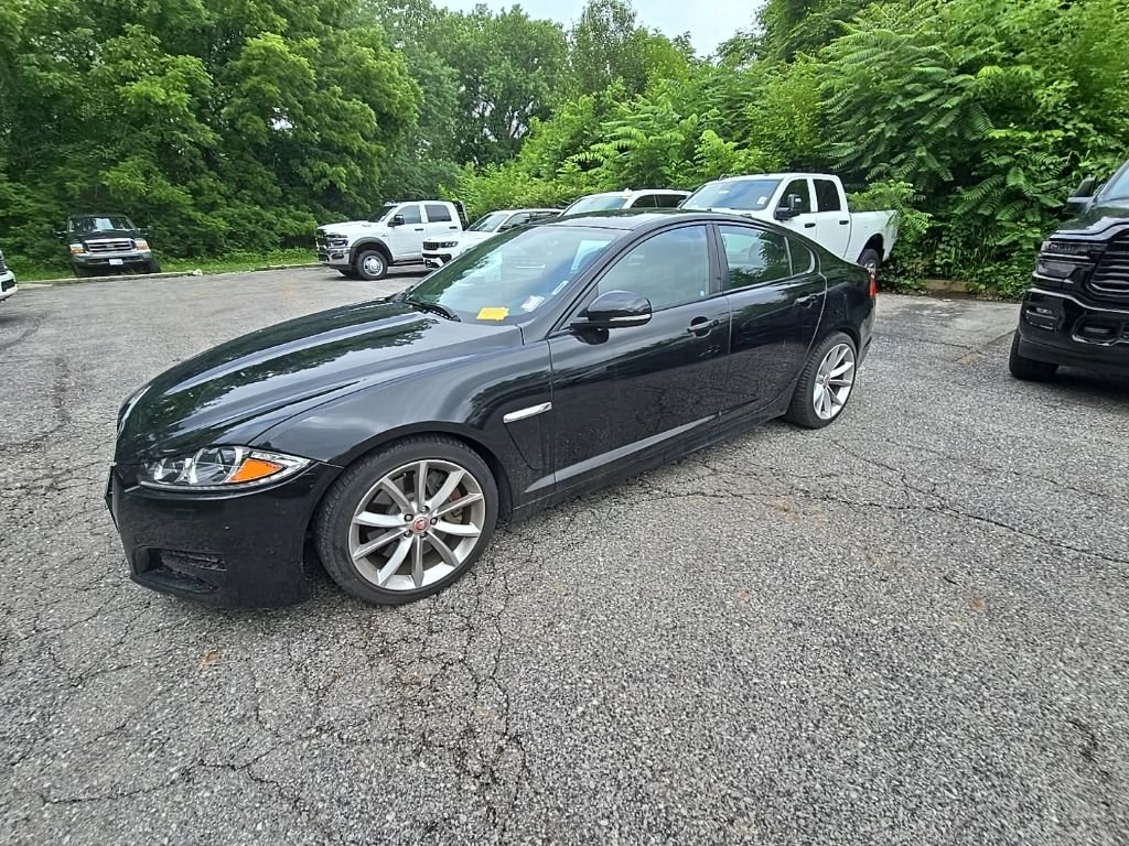 Used 2015  Jaguar 3.0 Sport image 3