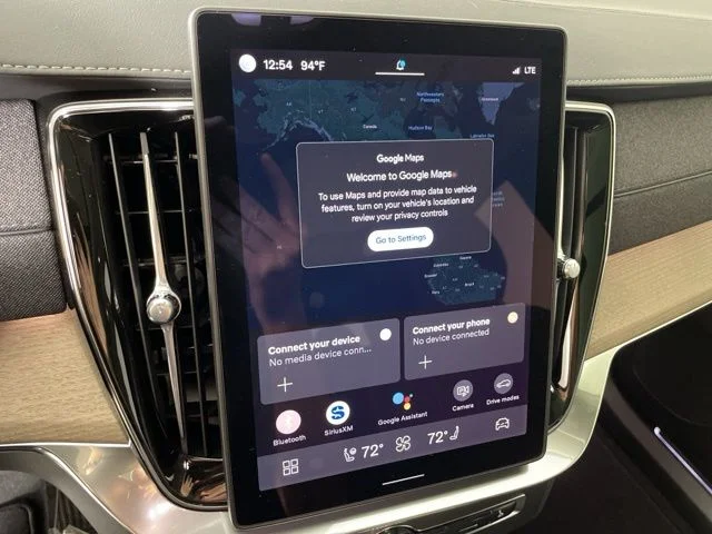 2025 Volvo XC90 Plus - Photo 29