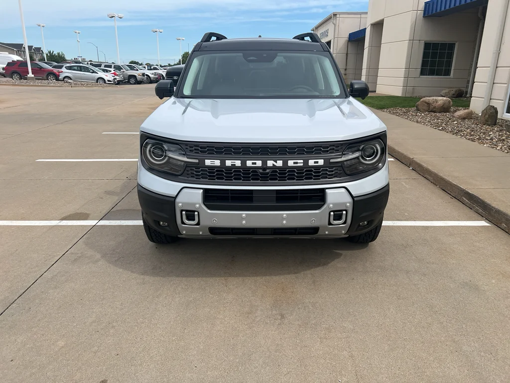 New 2026 Space White Metallic Ford Badlands® image 3