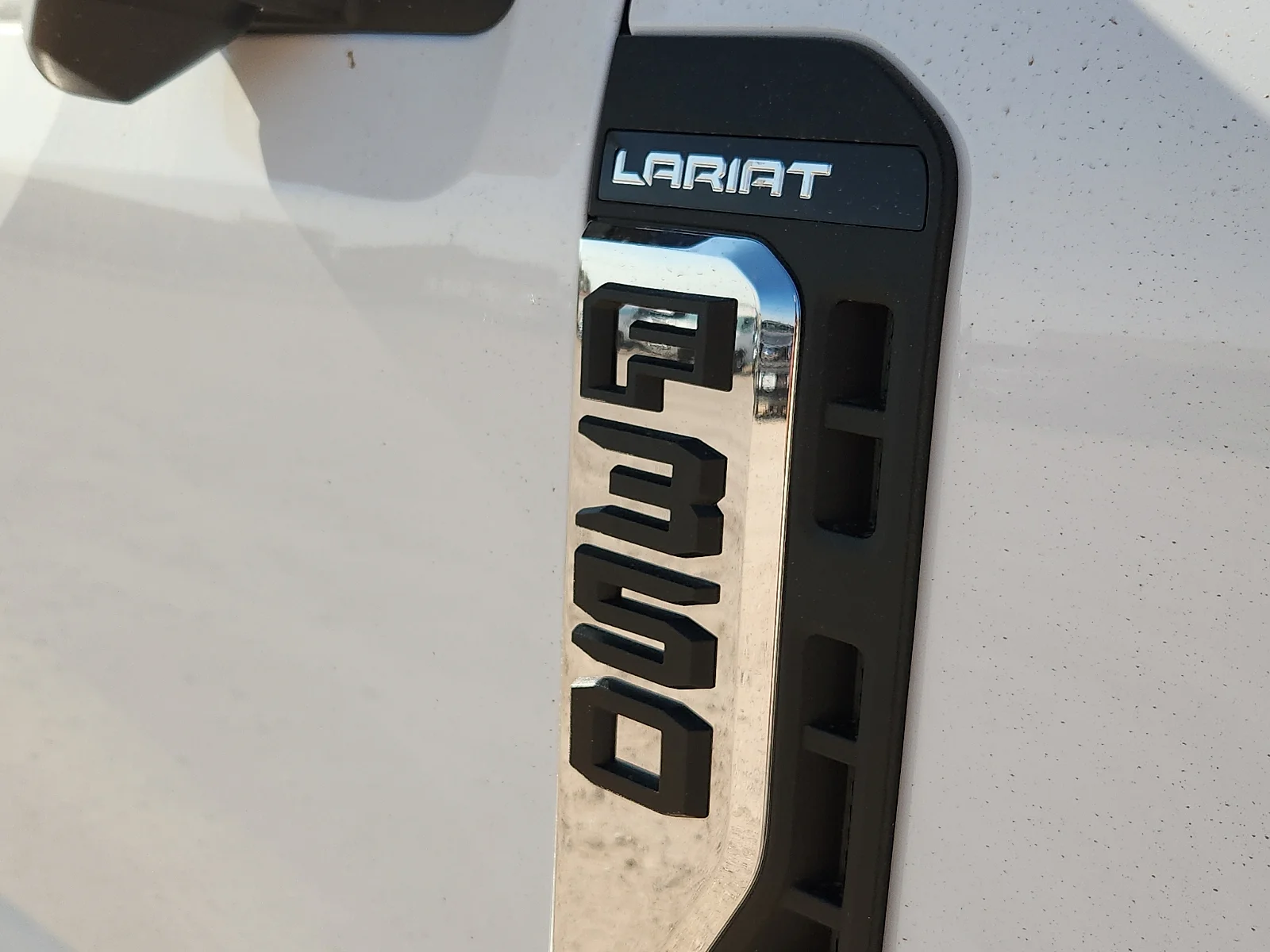 New 2026 Oxford White Ford Lariat image 10