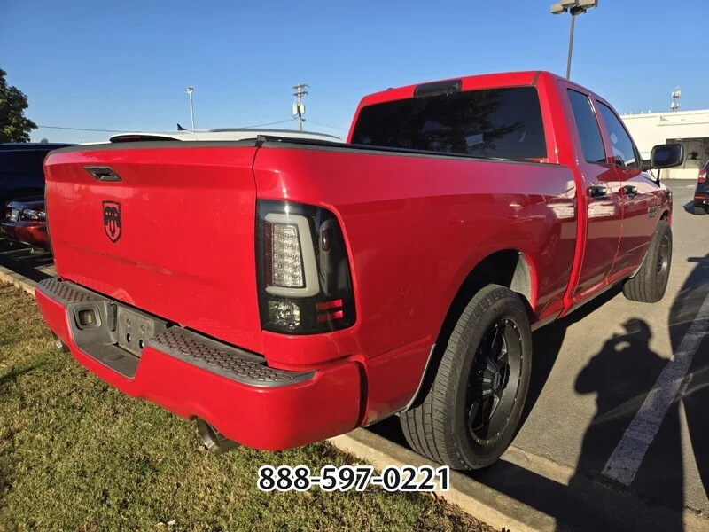 Used 2018 Flame Red Clearcoat RAM EXPRESS image 6