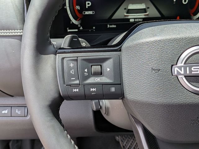 New 2026 Gray Nissan Platinum image 18