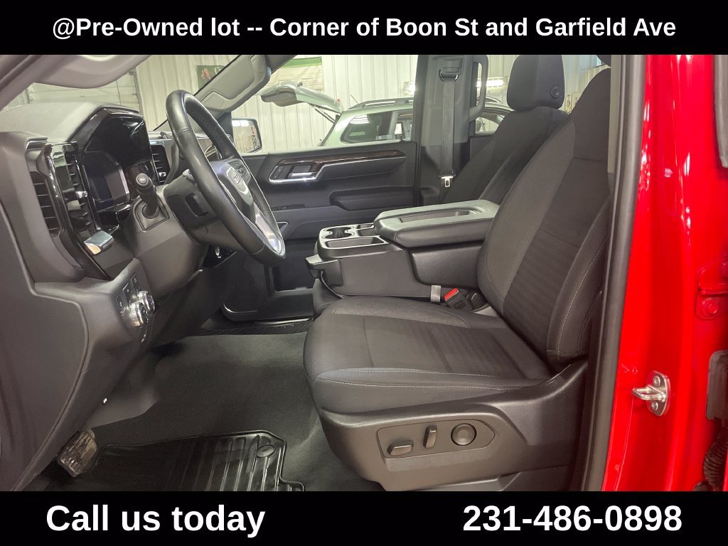 Used 2024 Red GMC Elevation image 16