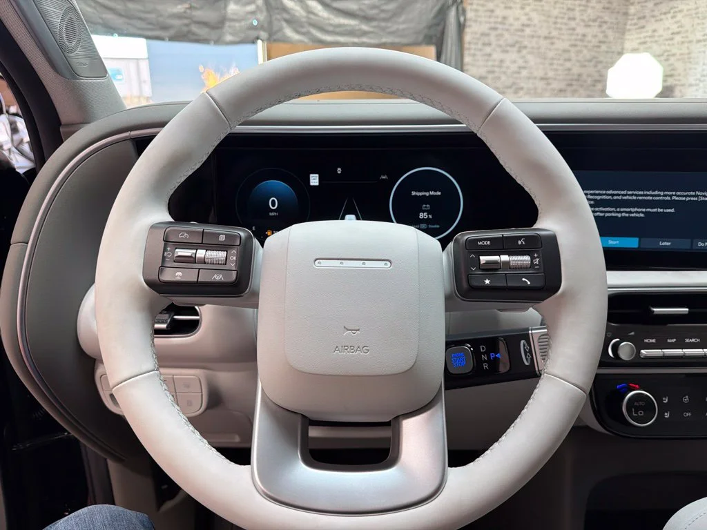New 2027 Abyss Black Pearl Hyundai Limited image 33