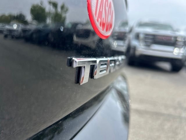 Used 2018 Black GMC Denali image 6