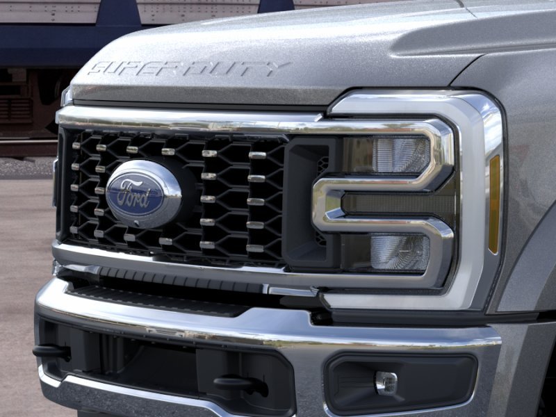 New 2026 Carbonized Gray Metallic Ford F-450® Lariat® image 17