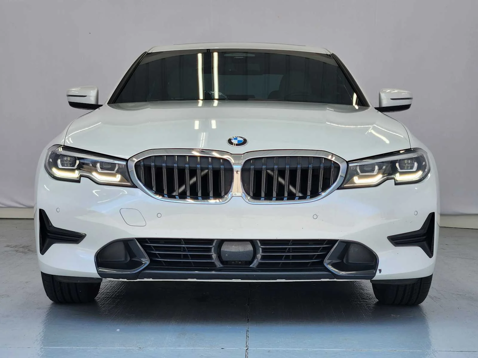 Used 2021 Mineral White Metallic BMW 330i image 2
