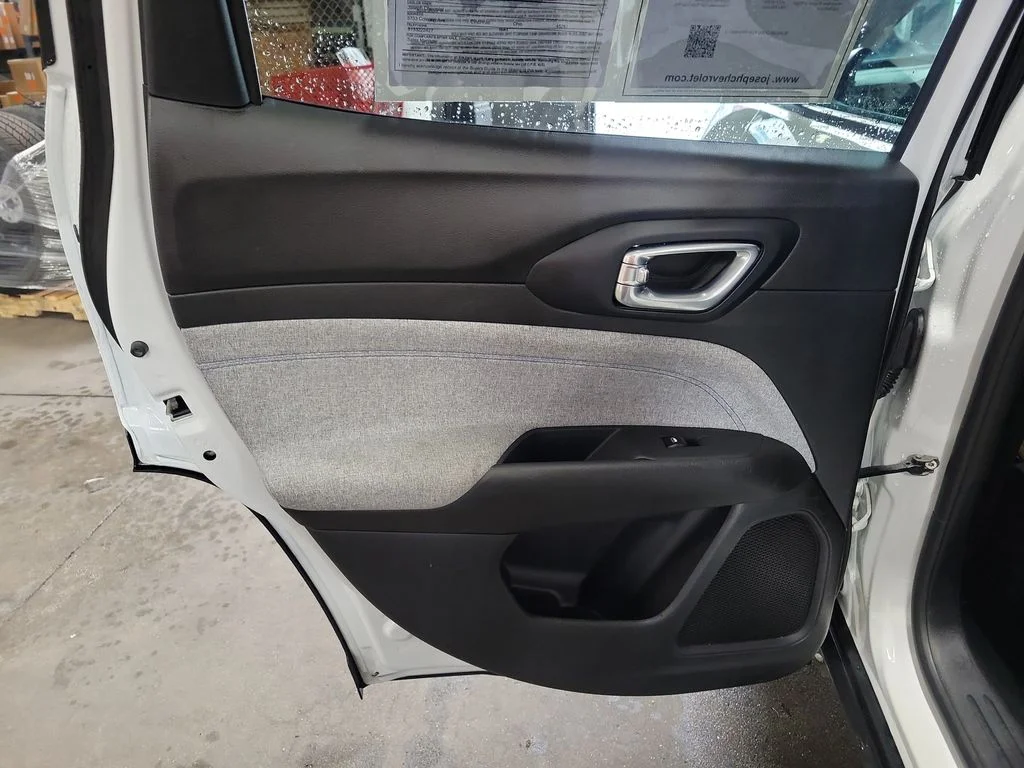 2024 Jeep Compass Latitude - Photo 16