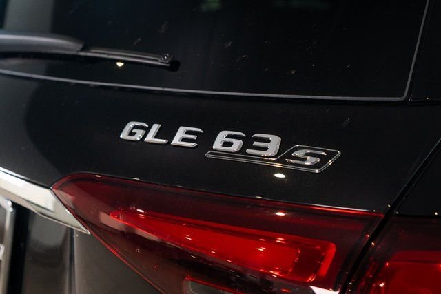 New 2026 Obsidian Black Metallic Mercedes-Benz GLE 63 S AMG® image 12