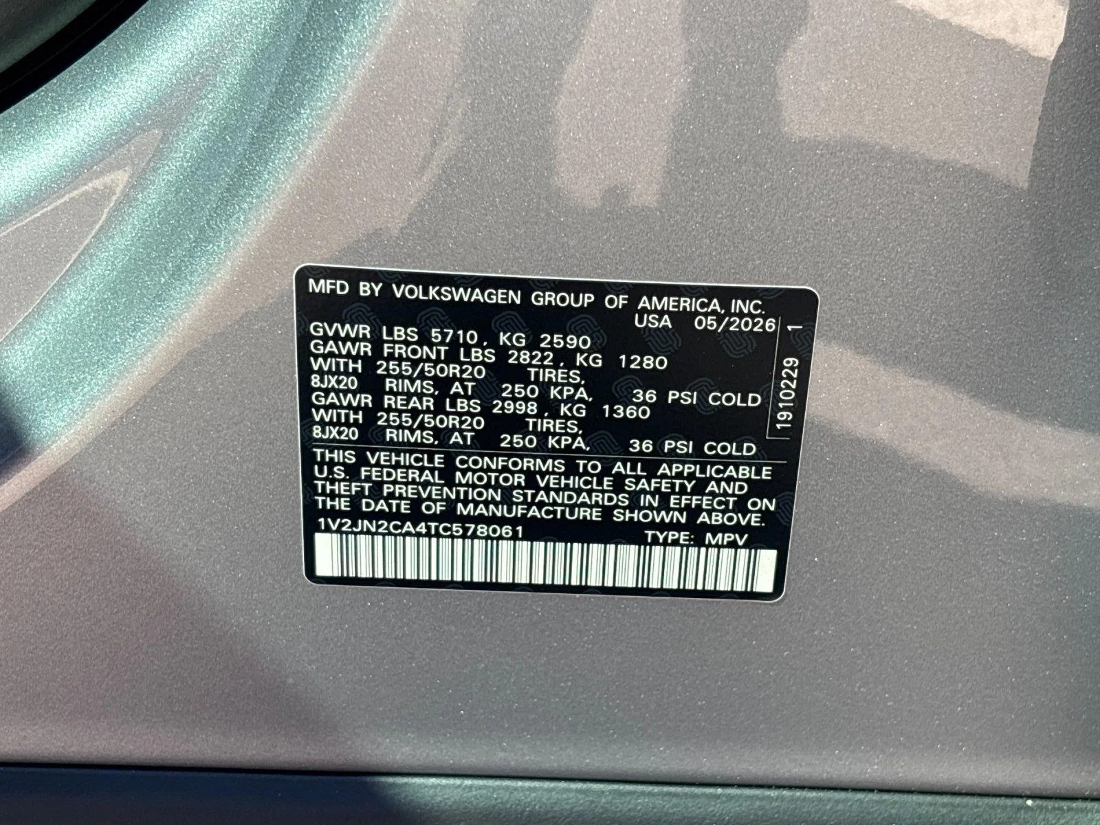New 2026 silver mist metallic Volkswagen 2.0T SE w/Technology image 12