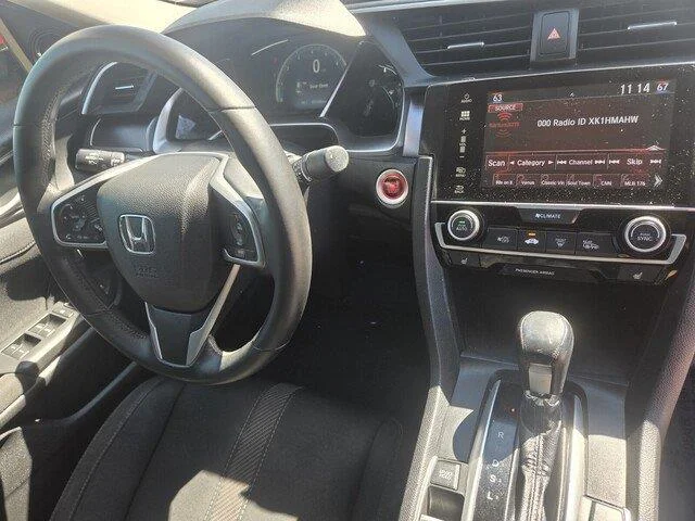Used 2018 Rallye Red Honda EX-T image 31