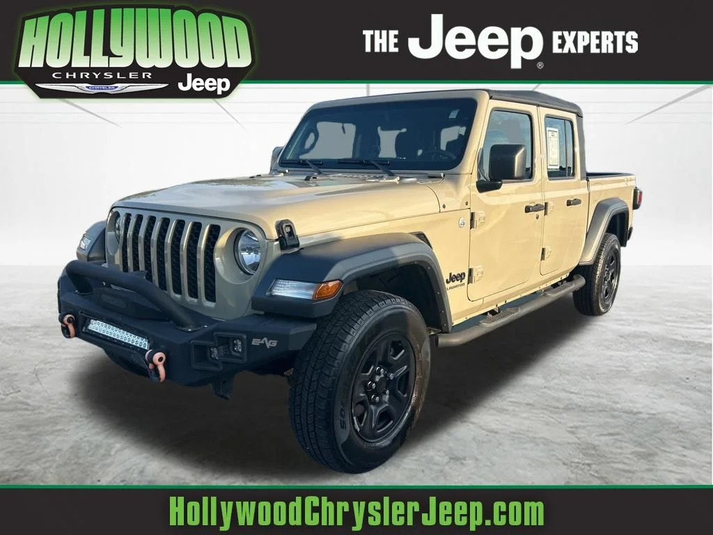 2020 Jeep Gladiator Sport's photo