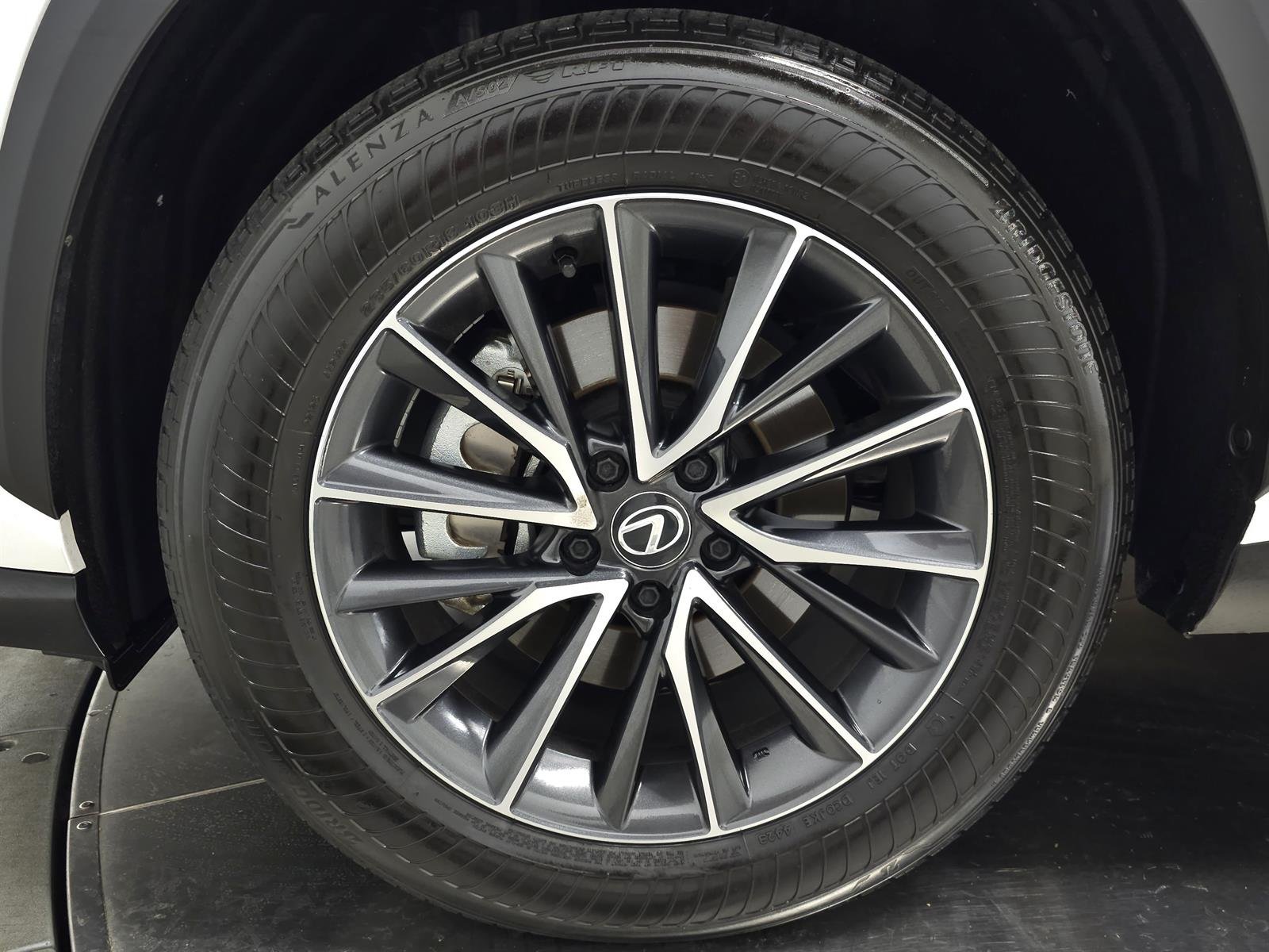 Certified Used 2024 White Lexus PREMIUM image 13