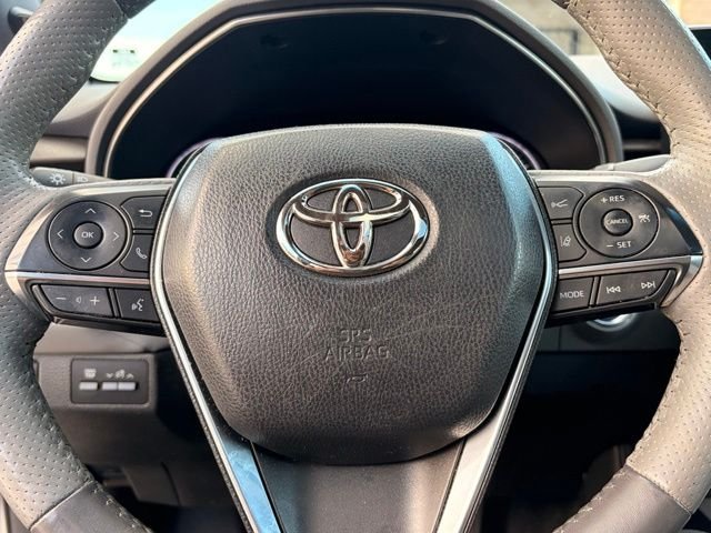 Used 2019 Silver Toyota Limited image 19