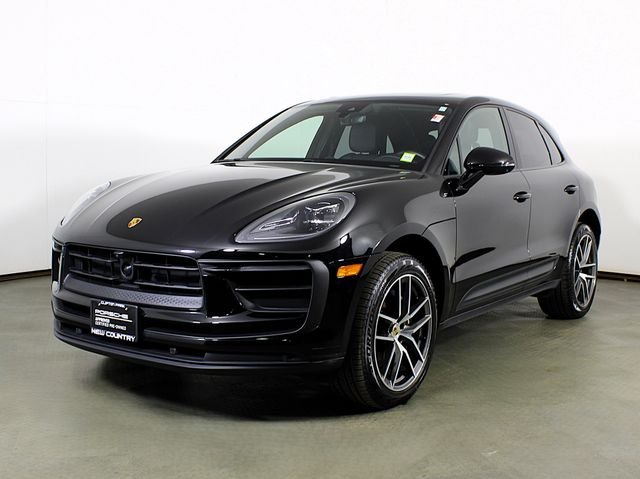 2024 Porsche Macan Base