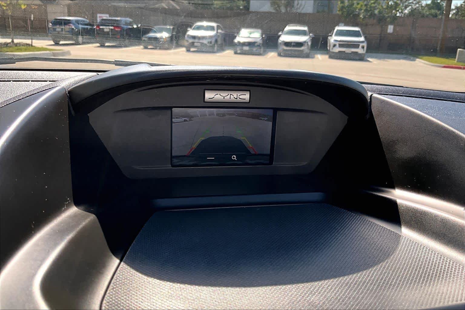 Used 2017 Oxford White Ford SE image 25