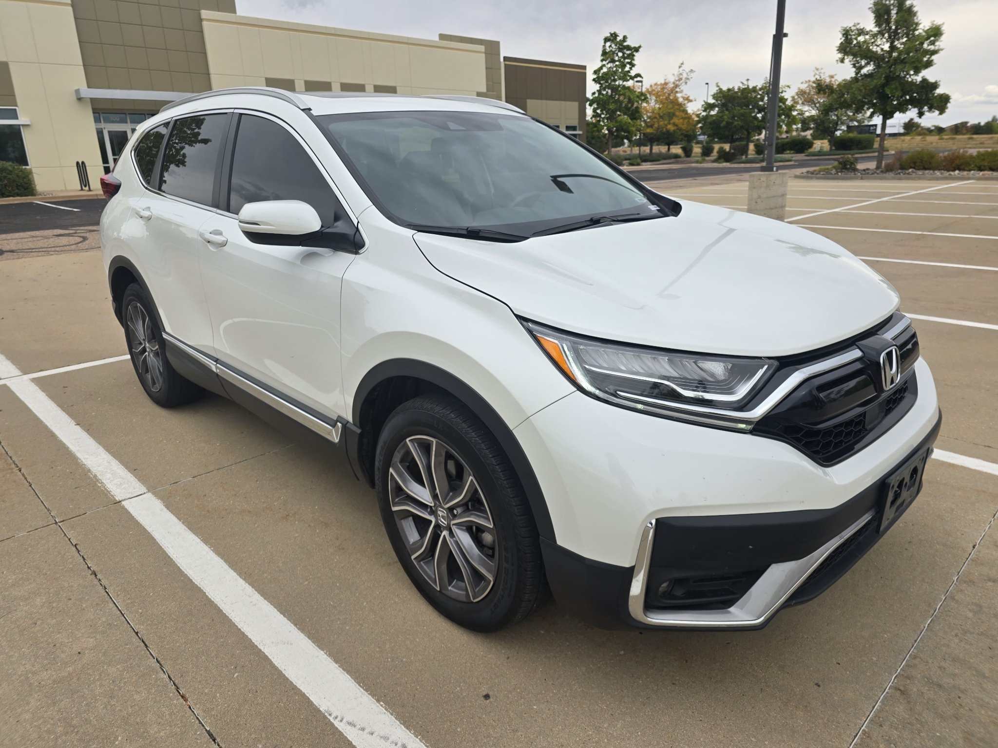 Used 2021 Platinum White Pearl Honda Touring image 7