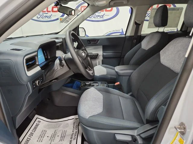 New 2025 Space White Metallic Ford XLT image 12