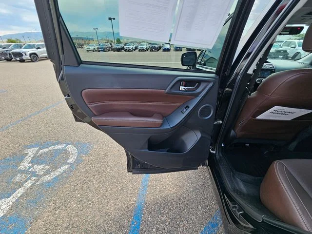 Used 2018 Crystal Black Silica Subaru 2.0XT Touring image 19