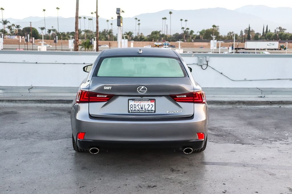 Used 2016 Gray Pearl Lexus 200t image 8
