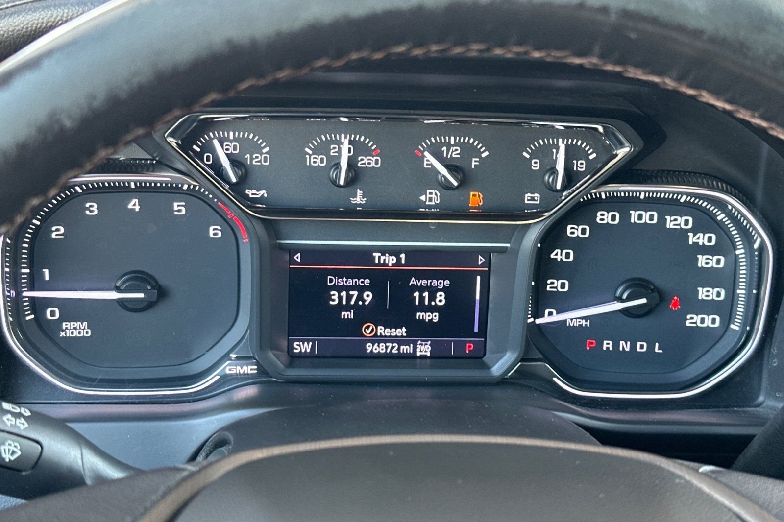 Used 2021 Red GMC AT4 image 27