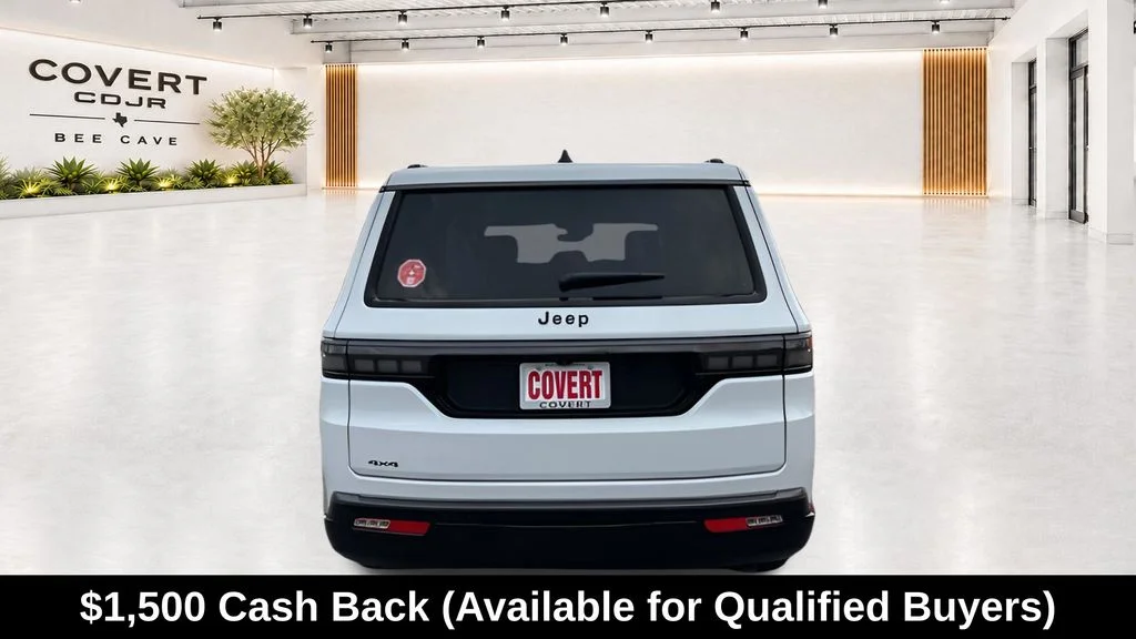 New 2026 Bright White Clear-Coat Exterior Paint Jeep Limited Altitude image 10